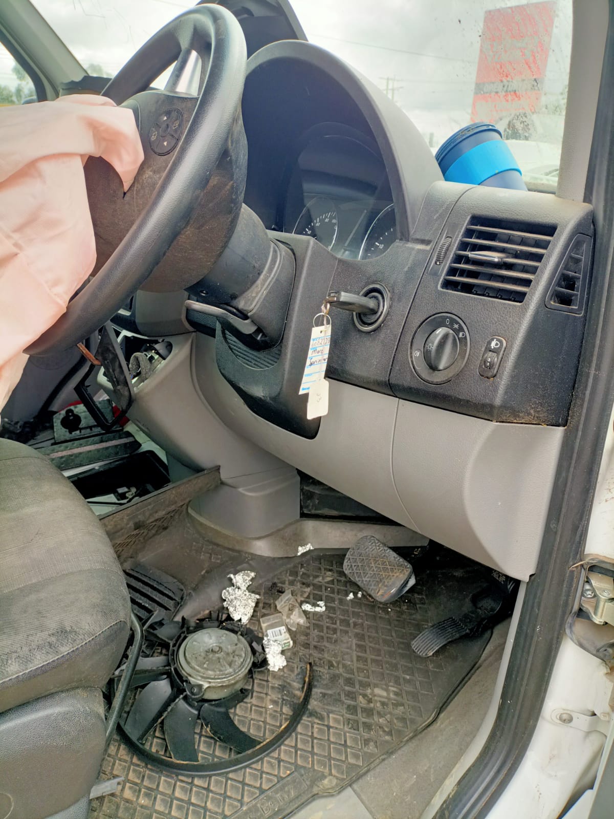 2014 MERCEDES SPRINTER LEFT FRONT DOOR LOCK, NCV3, 10/06-04/18 A9067201435 DOOR BOOT GATE LOCK