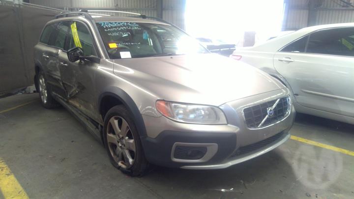 2008 VOLVO XC70 BZ, 12/07-06/16 31294002 LEFT GUARD