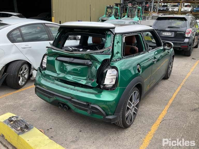 2023 MINI COOPER TAILGATE, F55/F56, 04/14- 67637329850 WIPER MOTOR
