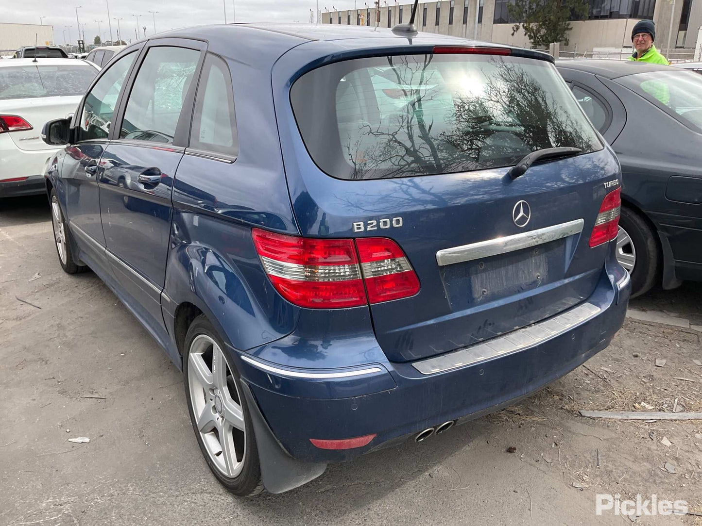 2011 MERCEDES B CLASS W245, 03/05-06/11 A1697302205 RIGHT REAR DOOR SLIDING