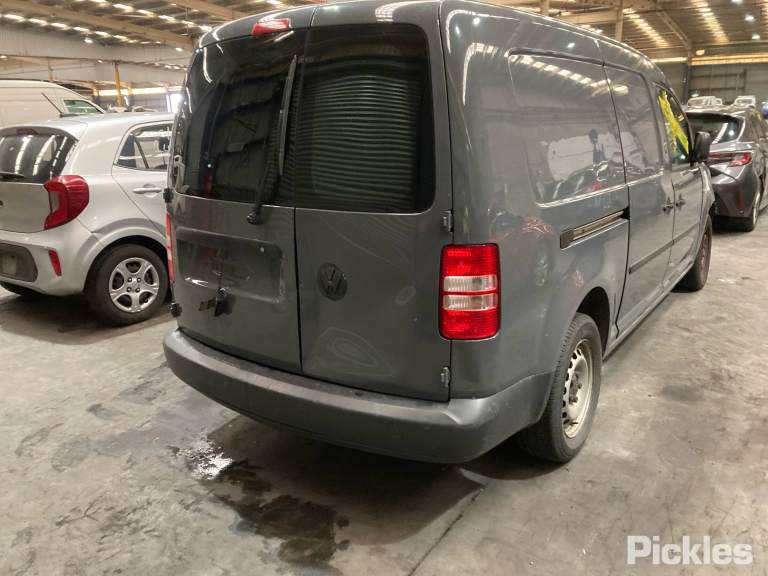 Wrecking 2015 VOLKSWAGEN CADDY for Used Parts VW1512