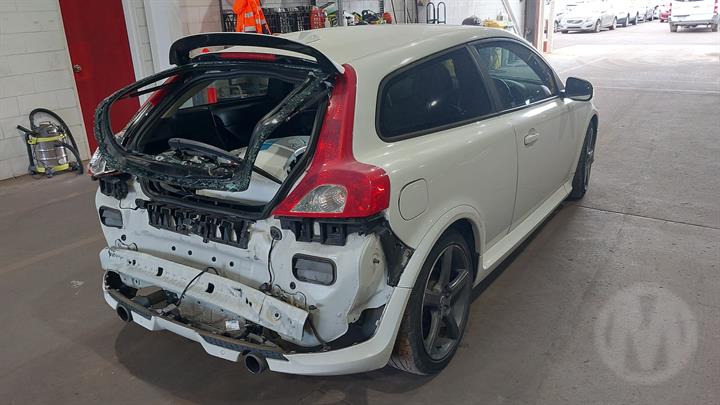 Wrecking 2011 VOLVO C30 for Used Parts VO1542