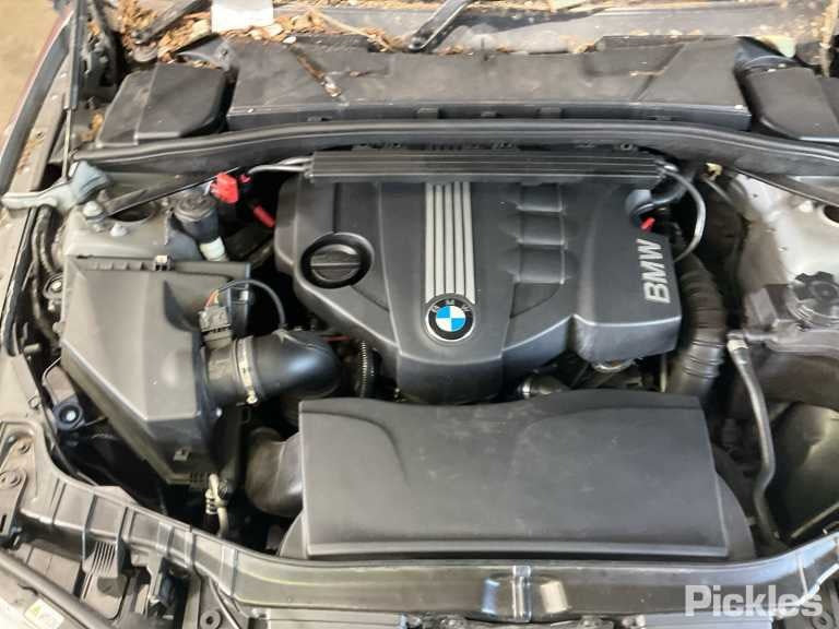 2013 BMW 1 SERIES E88, CABRIO, 05/08-09/13 51337165585 LEFT FRONT DOOR WINDOW