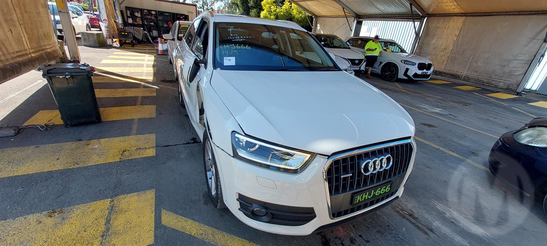 Wrecking 2012 AUDI Q3 for Used Parts AU1570