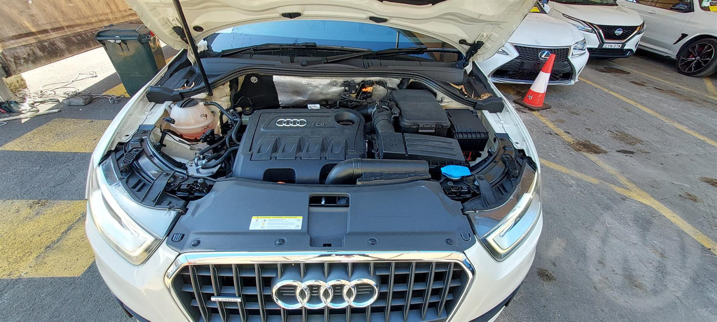 Wrecking 2012 AUDI Q3 for Used Parts AU1570