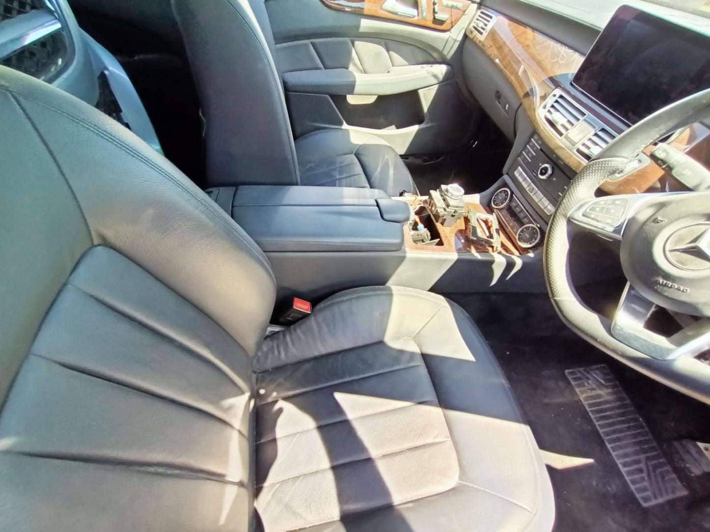 2016 MERCEDES CLS CLASS RIGHT FRONT DOOR LOCK, C218, 06/11-02/18 A2047202835 DOOR BOOT GATE LOCK