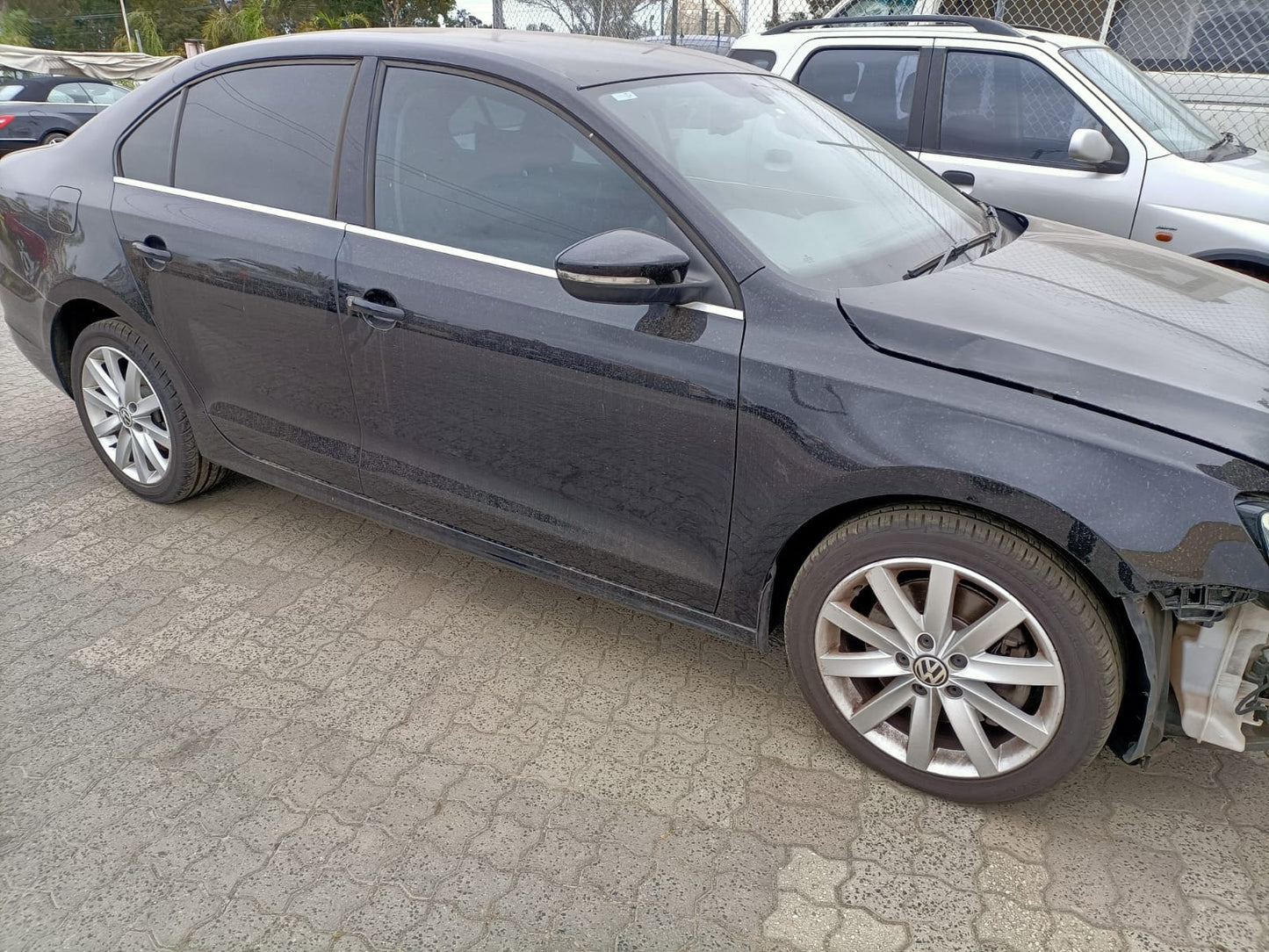 2013 VOLKSWAGEN JETTA 1B, W/ PARK SENSORS TYPE, 02/11-10/14 5C6807417 REAR BUMPER