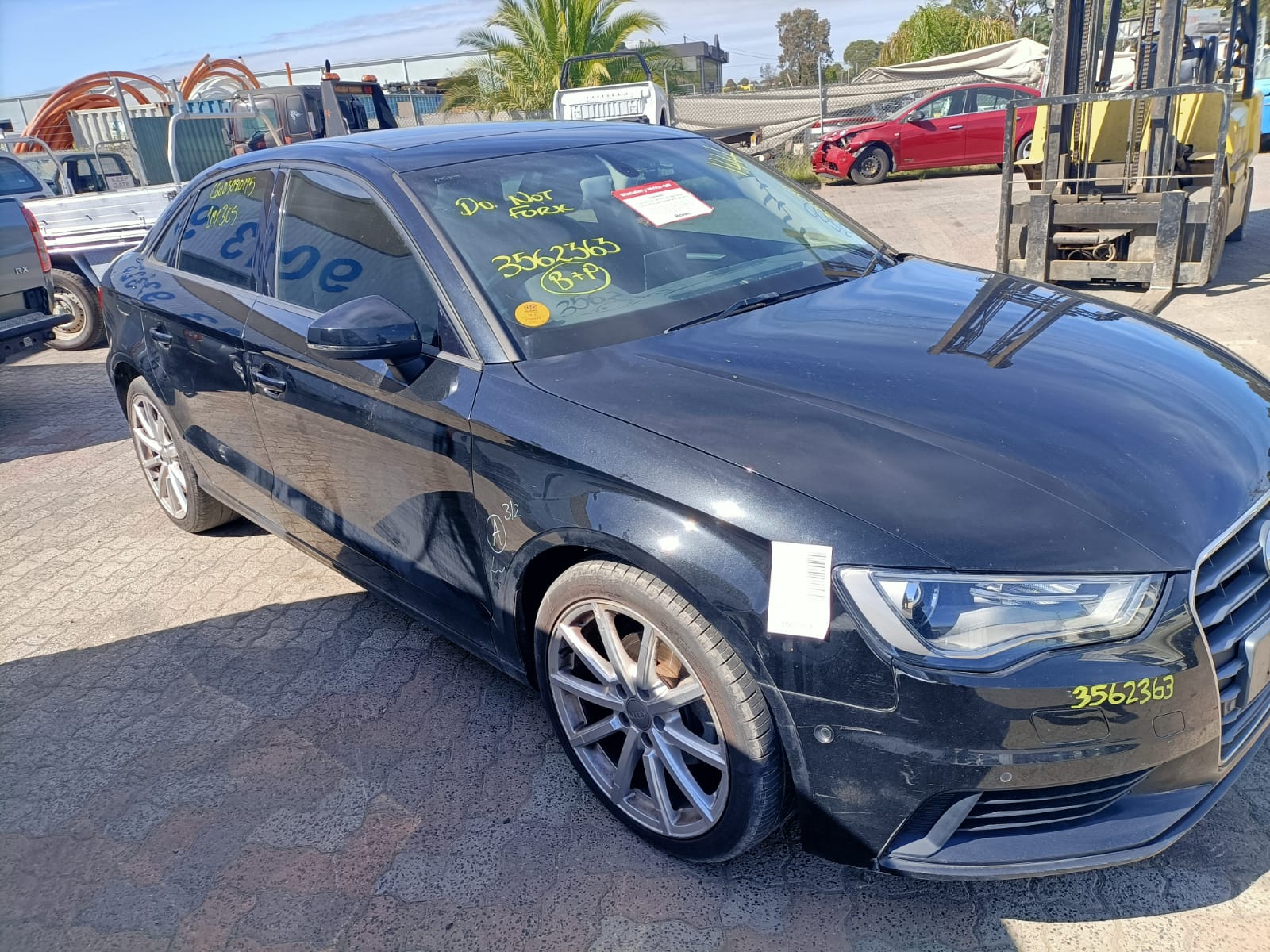 2015 AUDI A3 RH FRONT (MASTER SWITCH), HATCH/SEDAN, NON CHROME TIPS TYPE, 8V, 05/13-10/20 8V0959851 PWR DR WIND SWITCH