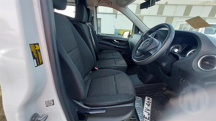2020 MERCEDES VITO 447, NON WINDOW GLASS TYPE, 03/15- A4477308202 A4477304700 RIGHT REAR DOOR SLIDING