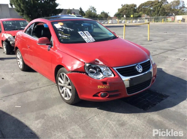 2008 VOLKSWAGEN EOS 1F, 02/07-12/14 1Q0821105B LEFT GUARD