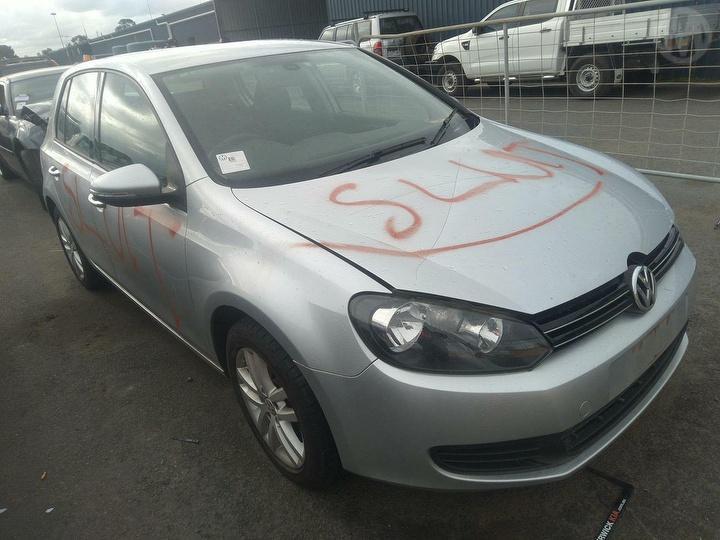 2009 VOLKSWAGEN GOLF GEN 6, COMFORTLINE/TRENDLINE/TSi, HALOGEN TYPE, 10/08-03/13 LEFT HEADLAMP