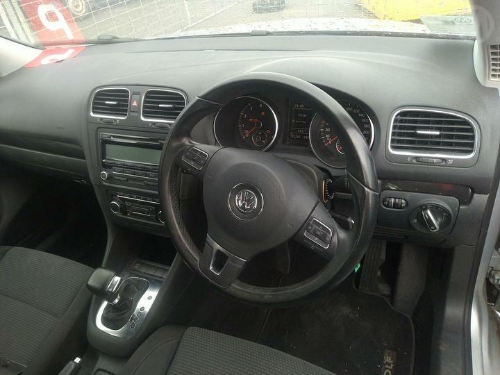 2009 VOLKSWAGEN GOLF GEN 6, COMFORTLINE/TRENDLINE/TSi, HALOGEN TYPE, 10/08-03/13 LEFT HEADLAMP