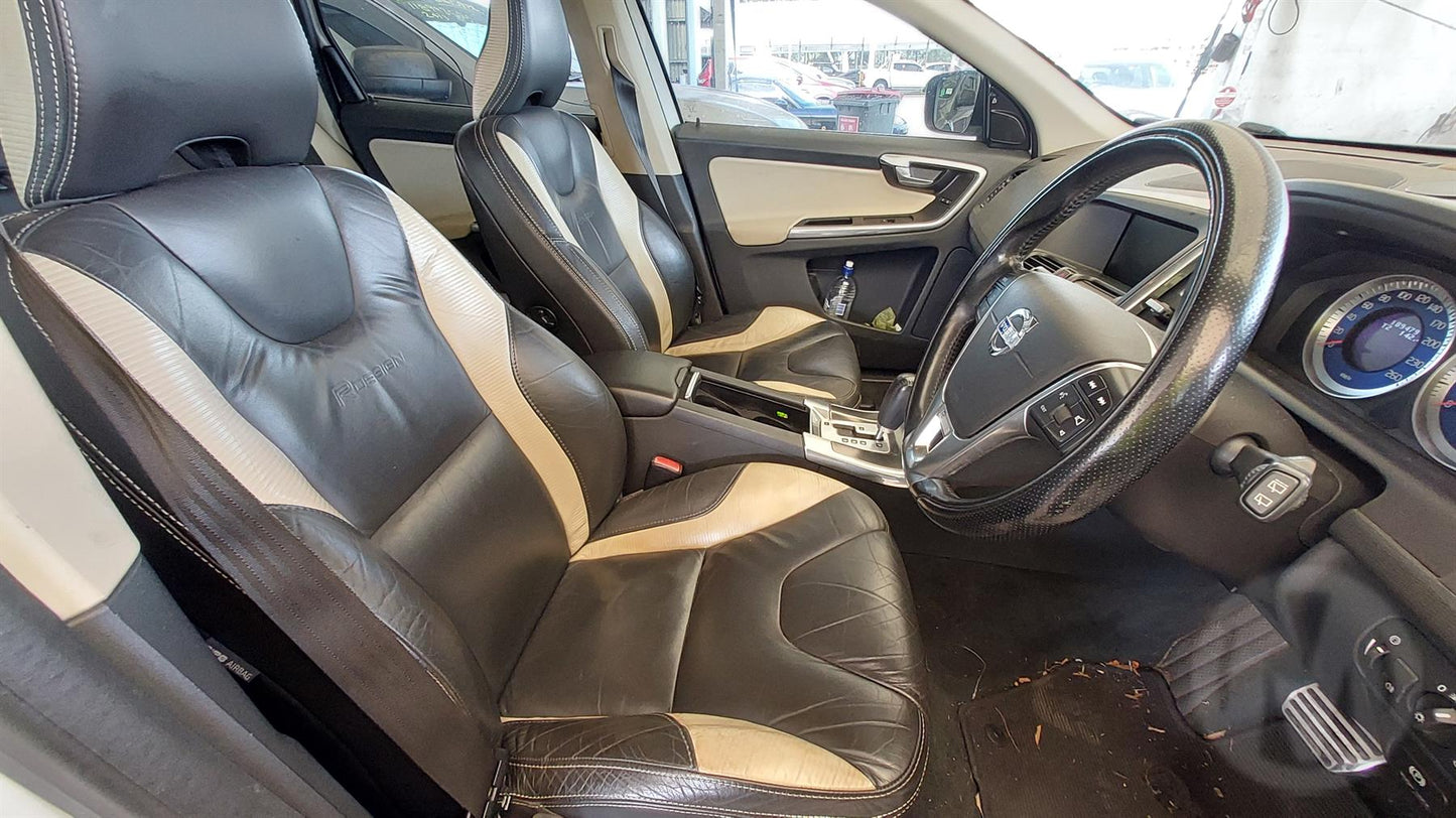 2012 VOLVO XC60 DIESEL, 2.4, D5244T15 (VIN DZ82), TWIN TURBO, DZ, 07/11-04/17  ENGINE