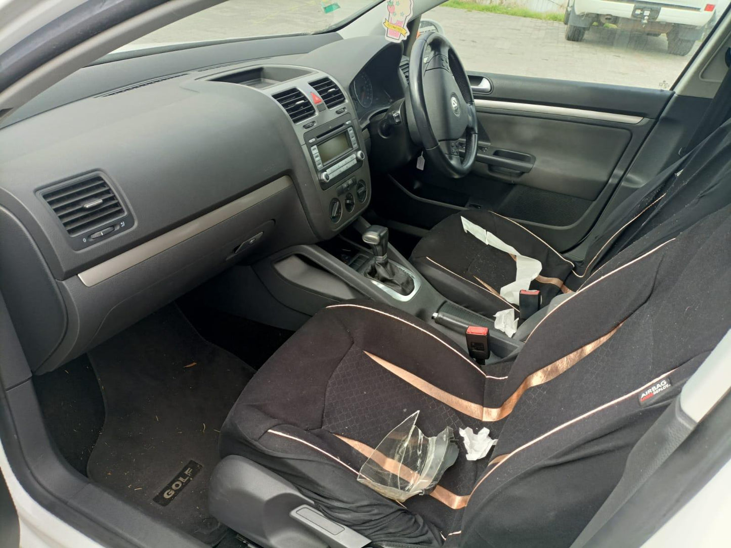 2008 VOLKSWAGEN GOLF RH FRONT (MASTER SWITCH), 5DR HATCH, GEN 5, 07/04-02/09 1K4959857B PWR DR WIND SWITCH