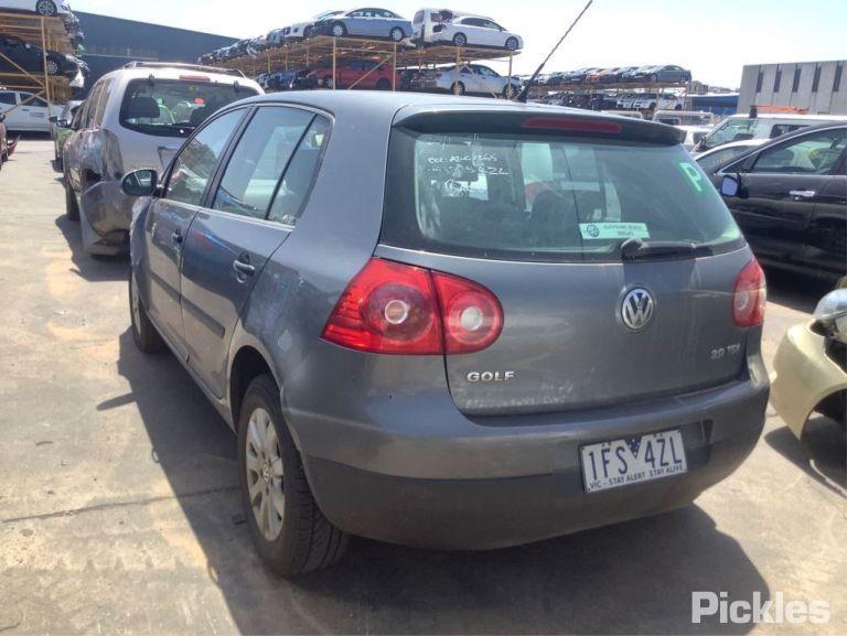 2007 VOLKSWAGEN GOLF SINGLE DISC CD PLAYER (RCD300), SILVER BUTTONS CD TYPE, GEN 5, 07/04-02/09 1K0035186R RADIO CD DVD SAT TV