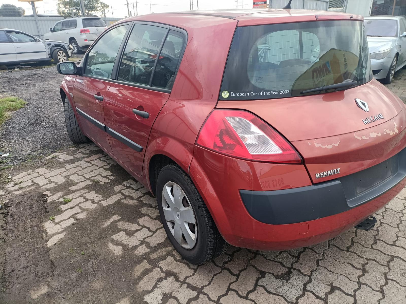 2006 RENAULT MEGANE STANDARD TYPE, SILVER MASK (UPDATE), 12/06-08/10 7701054658 LEFT HEADLAMP