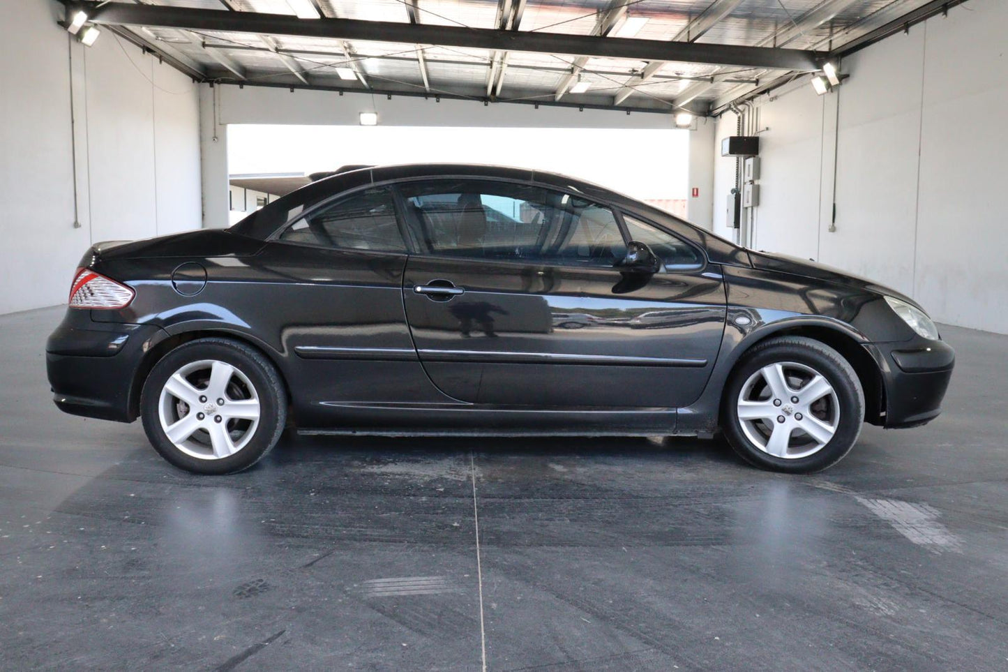 2005 PEUGEOT 307 T6, HATCH/WAGON/CABRIO, 10/05-12/09 7841N7 RIGHT GUARD