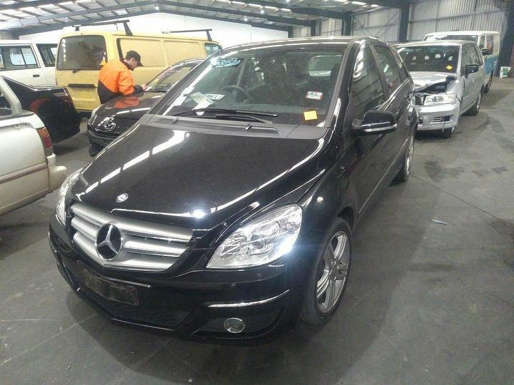 2011 MERCEDES B CLASS W245, PAIR, 11/05-06/11 A1698101310 A1698101410 SUNVISOR