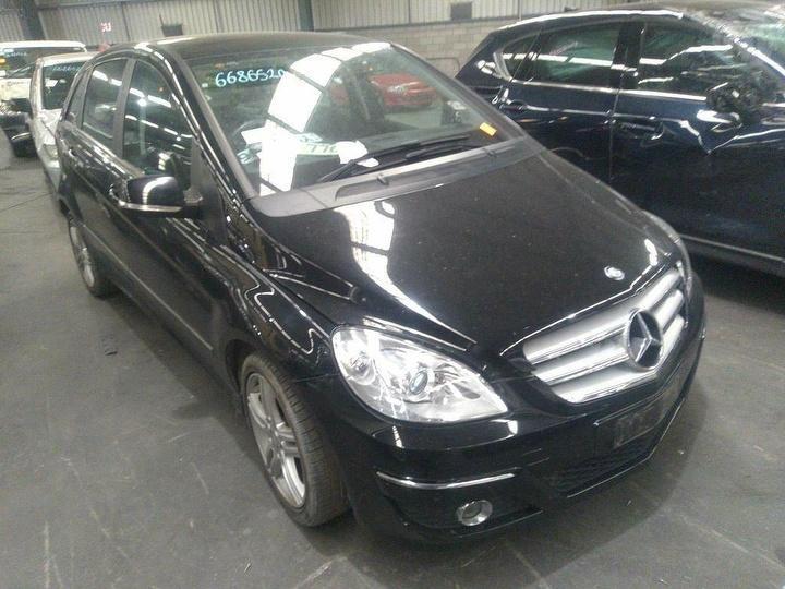2011 MERCEDES B CLASS W245, PAIR, 11/05-06/11 A1698101310 A1698101410 SUNVISOR