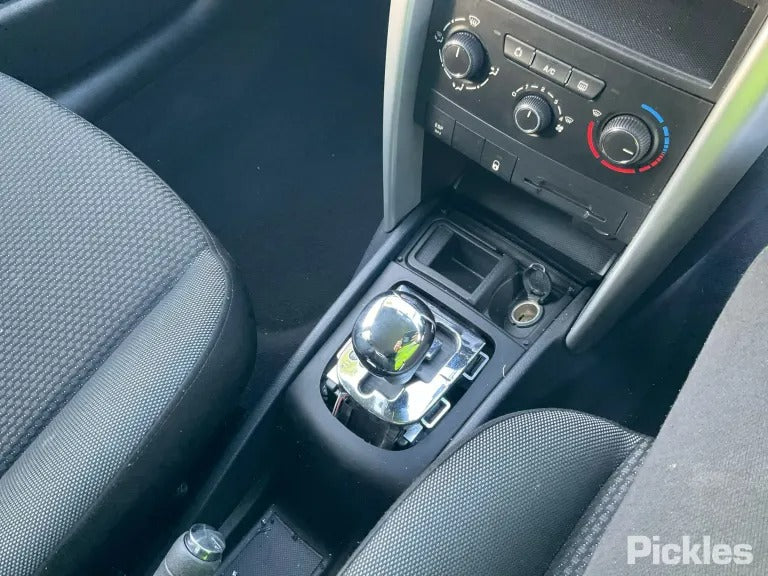 2012 PEUGEOT 207 RIGHT FRONT DOOR LOCK, A7, 5DR HATCH/WAGON, 03/07-12/12 9136W7 DOOR BOOT GATE LOCK