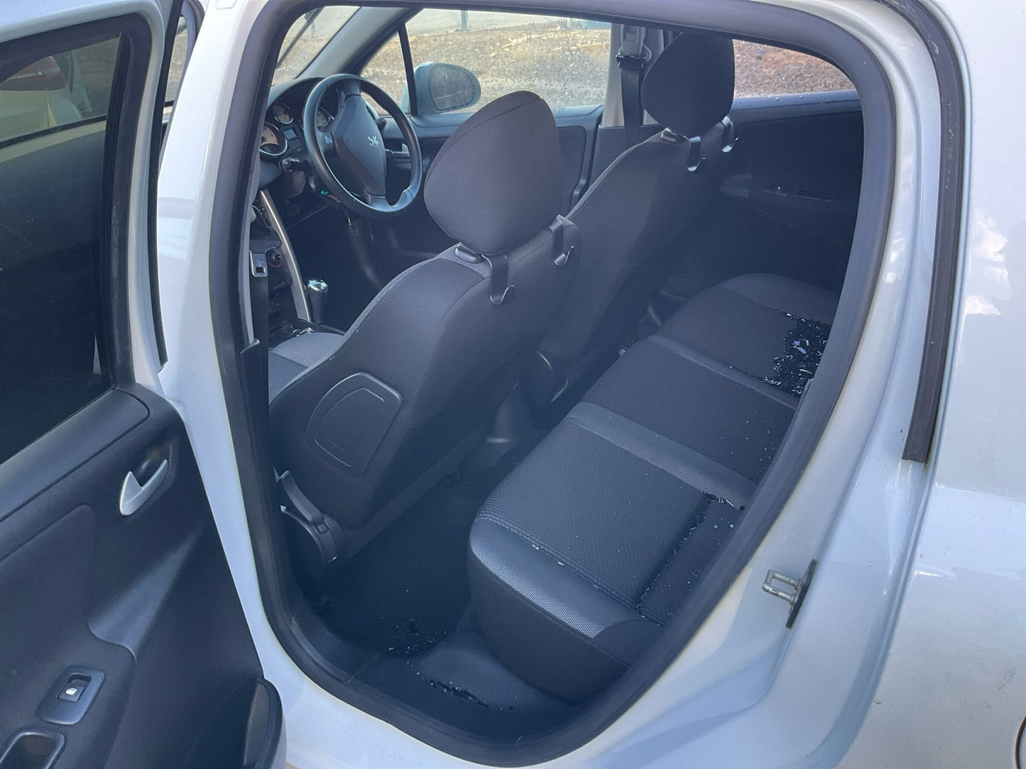 2012 PEUGEOT 207 LH FRONT, SEAT BELT ONLY, 5DR HATCH, A7, 03/07-12/12  8975CE SEAT BELT STALK