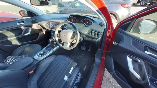 Wrecking 2019 PEUGEOT 308 for Used Parts PG1597