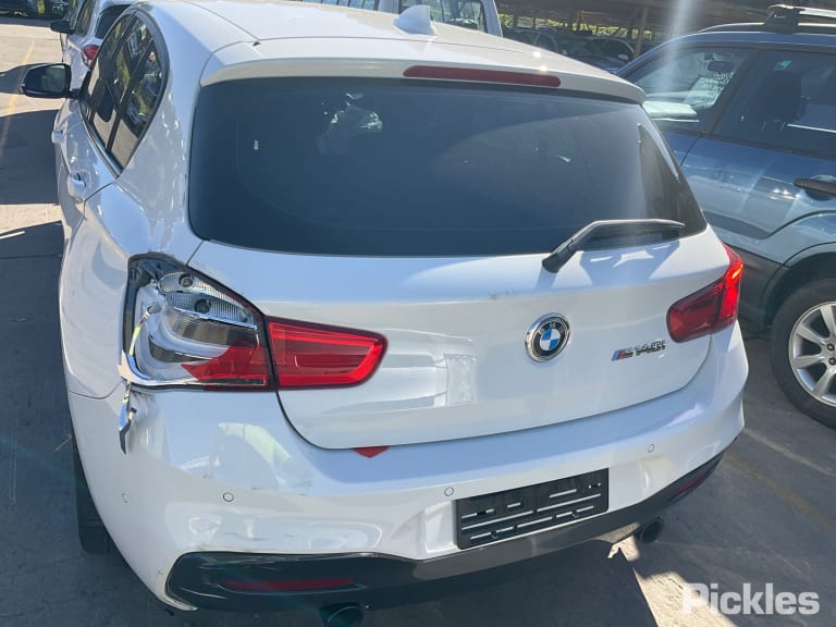 2017 BMW 1 SERIES F20, HATCH, LH REAR, SEAT BELT ONLY, 06/11-04/19 S3724330904 SEAT BELT STALK