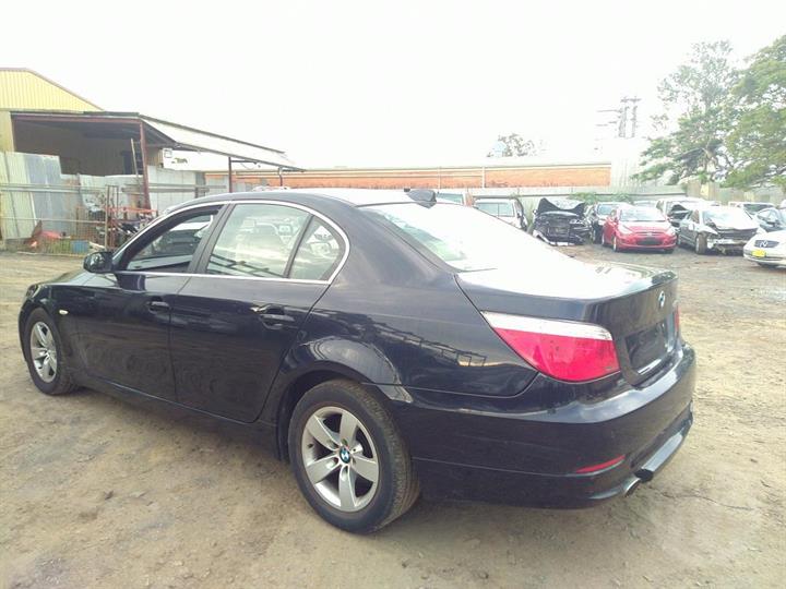 2009 BMW 5 SERIES BUMPER FOGLAMP, E60/E61, NON M SPORT TYPE, 06/07-04/10  LEFT INDICATOR FOG SIDE