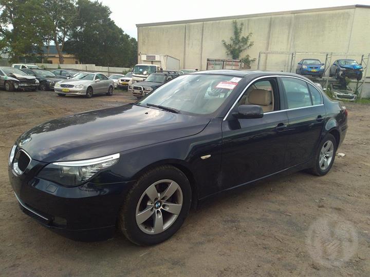 2009 BMW 5 SERIES BUMPER FOGLAMP, E60/E61, NON M SPORT TYPE, 06/07-04/10  LEFT INDICATOR FOG SIDE