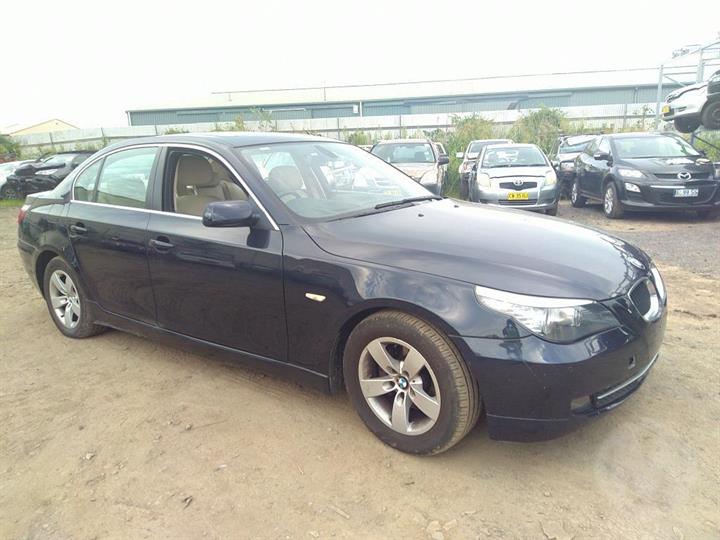 2009 BMW 5 SERIES BUMPER FOGLAMP, E60/E61, NON M SPORT TYPE, 06/07-04/10  LEFT INDICATOR FOG SIDE