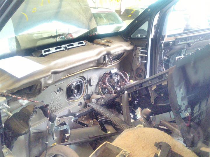 2007 VOLKSWAGEN CADDY RIGHT REAR DOOR SLIDING LOCK, 2K, 12/04-06/15 2K5843654C DOOR BOOT GATE LOCK