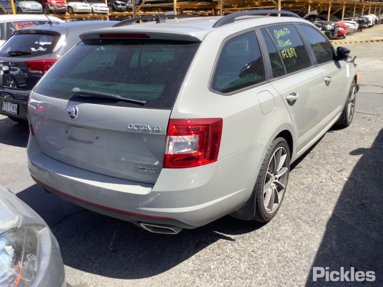 2014 SKODA OCTAVIA NE, 11/13-09/20 5E0837461 LEFT FRONT WINDOW REG MOTOR