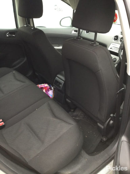 2012 PEUGEOT 308 T7, HATCH/WAGON, MANUAL FOLDING, 2 PLUG TYPE, 09/07-12/13 8153NC RIGHT DOOR MIRROR
