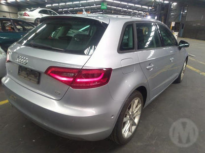 2015 AUDI A3 8V, A3/S3/RS3, HATCH, 05/13-10/20 8V4831052B RIGHT FRONT DOOR