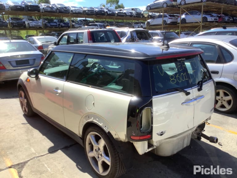 2008 MINI COOPER FRONT, W/ SUNROOF, R55/R56/60, 03/07-10/15 63316972605 COURTESY LIGHT