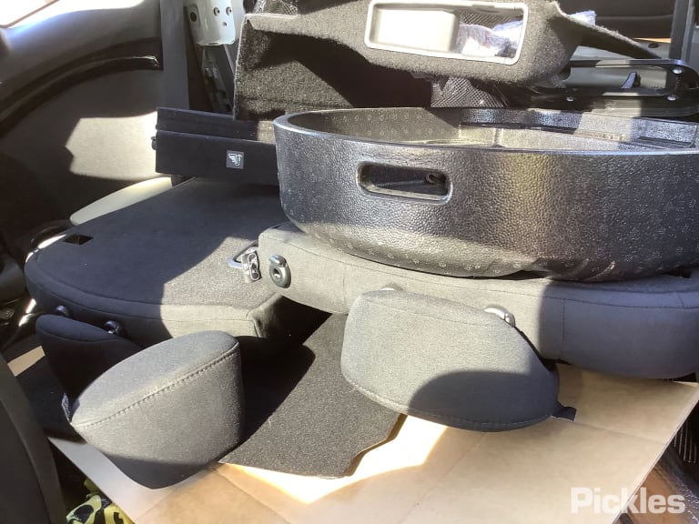 2008 MINI COOPER BARN DOOR (RH SIDE), R55, 03/08-05/14 61627168154 WIPER MOTOR