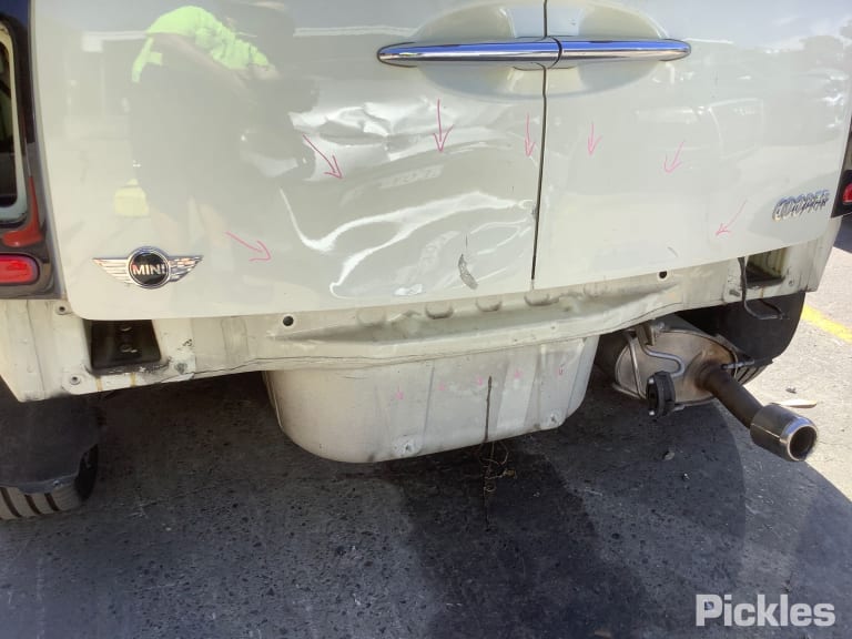 2008 MINI COOPER FRONT, W/ SUNROOF, R55/R56/60, 03/07-10/15 63316972605 COURTESY LIGHT