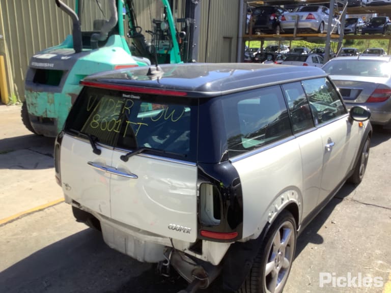 2008 MINI COOPER BARN DOOR (LH SIDE), R55, 03/08-05/14 61627168153 WIPER MOTOR