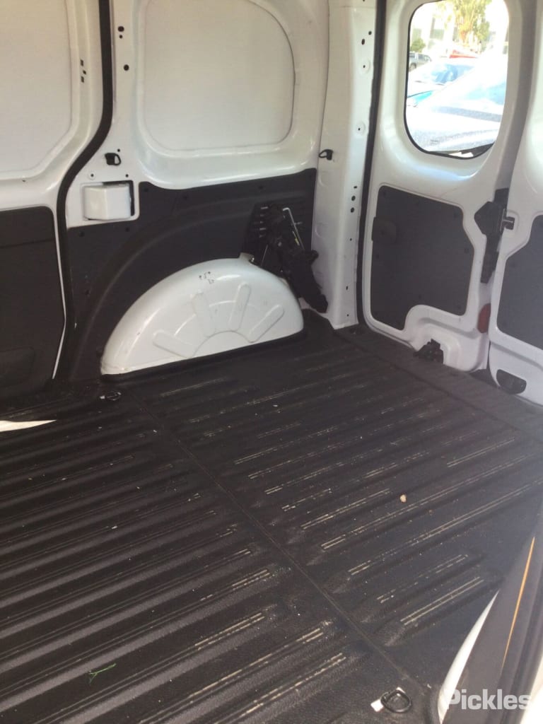 2018 RENAULT KANGOO NAVIGATION, X61, 10/10- 259152544R RADIO CD DVD SAT TV