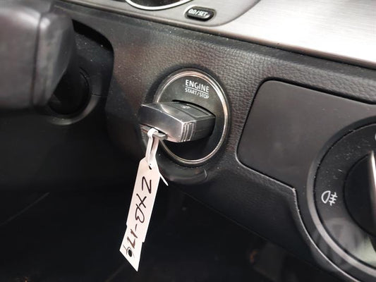 2012 VOLKSWAGEN PASSAT 3C/MK6 B7, FRONT, W/ SUNGLASS HOLDER TYPE, 04/11-05/15 1K0947105T COURTESY LIGHT