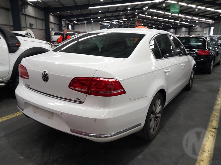 2012 VOLKSWAGEN PASSAT 3C/MK6 B7, SEDAN, 09/10-05/15 3AE839462C RIGHT REAR WND REG MOTOR