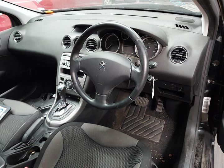 2012 PEUGEOT 308 T7, 09/07-09/14 7840W1 LEFT GUARD