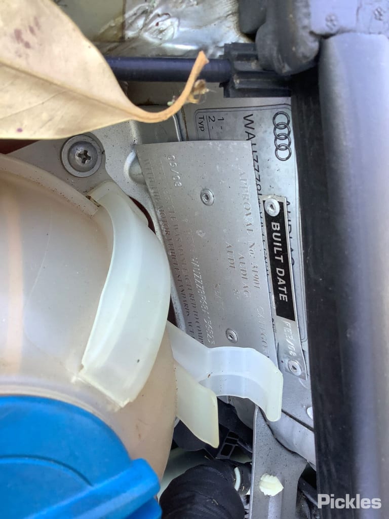 2008 AUDI A3 A3, 8P, 5DR HATCH, FOLDING TYPE, 03/04-09/08 8P2858531K LEFT DOOR MIRROR