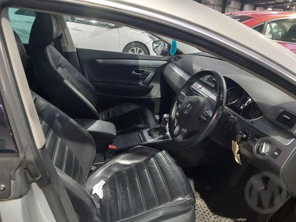 2009 VOLKSWAGEN PASSAT RIGHT FRONT DOOR LOCK, 3CC, SEDAN, NON KEYLESS TYPE, P/N 5N2837016C, 01/09-06/12 5N2837016C DOOR BOOT GATE LOCK