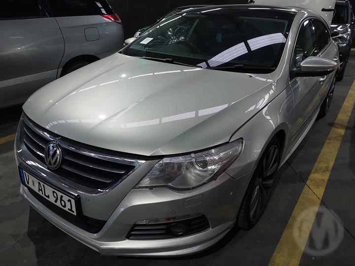 2009 VOLKSWAGEN PASSAT 3CC, SEDAN, 01/09-12/16 3C8831056F RIGHT FRONT DOOR