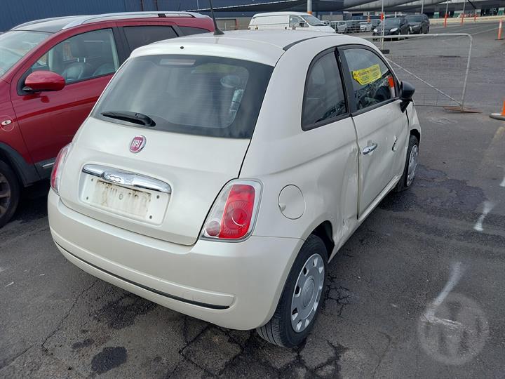 2014 FIAT 500 BUMPER BAR, NON PARK SENSOR TYPE, COLOUR CODED MOULD TYPE, 03/08-09/15 71777639 REAR BUMPER