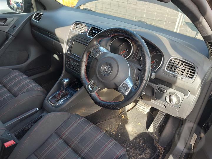 2012 VOLKSWAGEN GOLF LEFT FRONT DOOR LOCK, GEN 6, HATCH/CABRIO, P/N 5K2837015D, 10/08-01/16 5K2837015D DOOR BOOT GATE LOCK