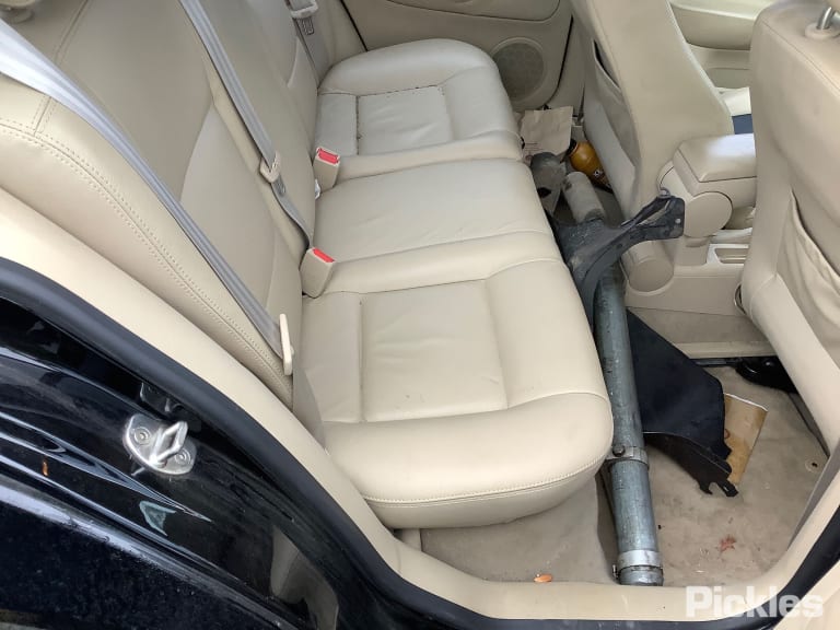 2000 VOLKSWAGEN BORA 1J, 12/99-12/05 1J4831055H LEFT FRONT DOOR