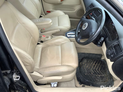 2000 VOLKSWAGEN BORA 1J, 12/99-12/05 1J4831055H LEFT FRONT DOOR