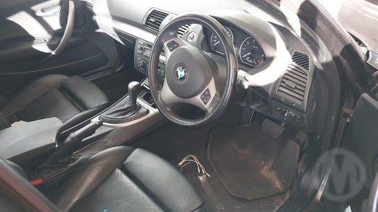 2005 BMW 1 SERIES STEERING WHEEL, E82/E87/E88, COUPE/HATCH/CABRIO, SPORTS TYPE, 10/04-09/13 32306779828 RIGHT AIRBAG